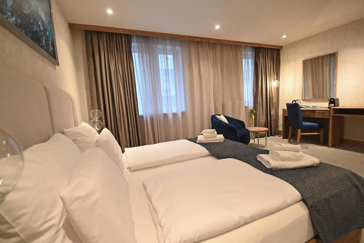 Hotel Foldana Budapest 4*,